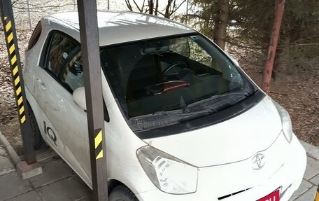 Toyota iQ, 2011 год, 999 999 рублей, 7 фотография