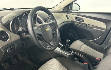 Chevrolet Cruze II, 2012 год, 779 000 рублей, 10 фотография