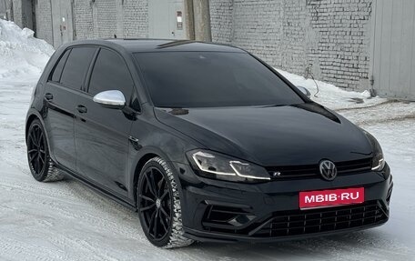 Volkswagen Golf R VII, 2020 год, 3 700 000 рублей, 1 фотография