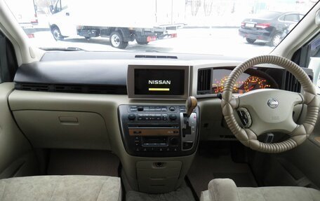 Nissan Elgrand III, 2002 год, 1 400 000 рублей, 12 фотография