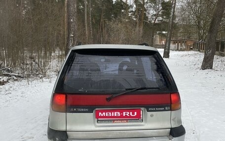 Mitsubishi Space Runner II, 1995 год, 185 000 рублей, 5 фотография