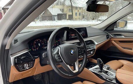 BMW 5 серия, 2018 год, 4 050 000 рублей, 9 фотография