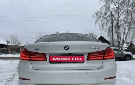 BMW 5 серия, 2018 год, 4 050 000 рублей, 4 фотография