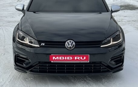 Volkswagen Golf R VII, 2020 год, 3 700 000 рублей, 2 фотография