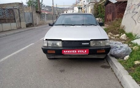 Mazda 626, 1985 год, 120 000 рублей, 2 фотография