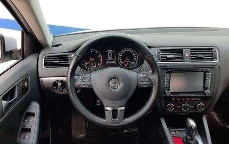 Volkswagen Jetta VI, 2014 год, 1 300 000 рублей, 14 фотография