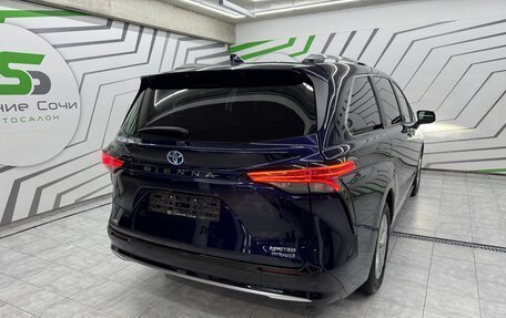 Toyota Sienna, 2022 год, 6 150 000 рублей, 2 фотография