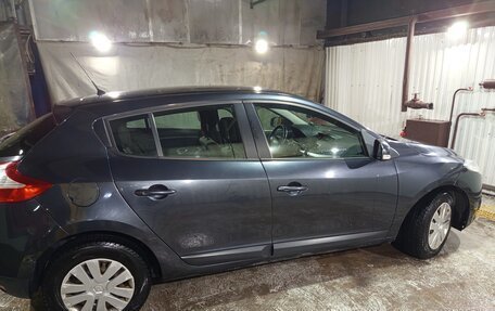 Renault Megane III, 2011 год, 770 000 рублей, 2 фотография