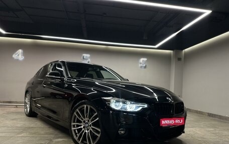 BMW 3 серия, 2018 год, 2 400 000 рублей, 1 фотография