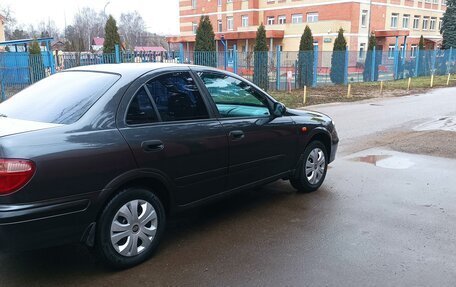 Nissan Almera, 2001 год, 315 000 рублей, 9 фотография