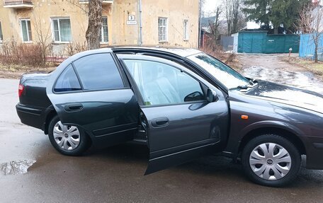 Nissan Almera, 2001 год, 315 000 рублей, 21 фотография