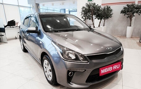 KIA Rio IV, 2017 год, 1 300 000 рублей, 3 фотография