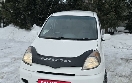 Toyota FunCargo, 2000 год, 550 000 рублей, 14 фотография