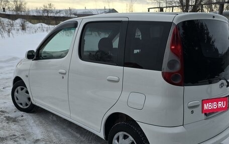 Toyota FunCargo, 2000 год, 550 000 рублей, 31 фотография