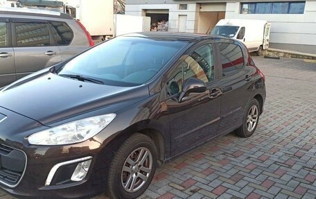 Peugeot 308 II, 2012 год, 700 000 рублей, 3 фотография