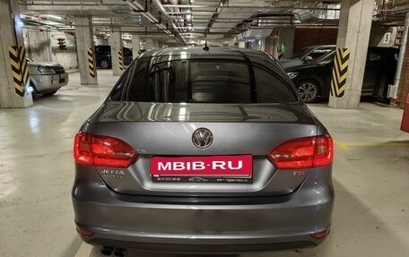 Volkswagen Jetta VI, 2012 год, 870 000 рублей, 4 фотография