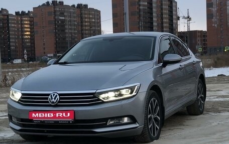 Volkswagen Passat B8 рестайлинг, 2018 год, 2 480 000 рублей, 2 фотография