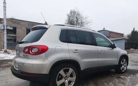 Volkswagen Tiguan I, 2010 год, 1 600 000 рублей, 5 фотография