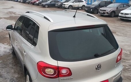 Volkswagen Tiguan I, 2010 год, 1 600 000 рублей, 2 фотография