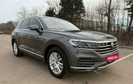 Volkswagen Touareg III, 2021 год, 7 295 000 рублей, 3 фотография