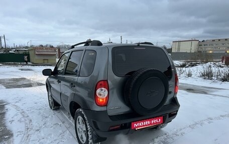 Chevrolet Niva I рестайлинг, 2011 год, 12 фотография