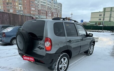 Chevrolet Niva I рестайлинг, 2011 год, 14 фотография