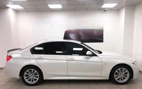 BMW 3 серия, 2016 год, 2 700 000 рублей, 4 фотография