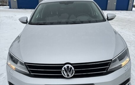 Volkswagen Jetta VI, 2016 год, 1 890 000 рублей, 1 фотография