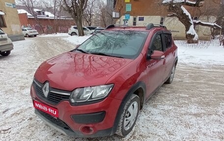 Renault Sandero II рестайлинг, 2017 год, 980 000 рублей, 1 фотография