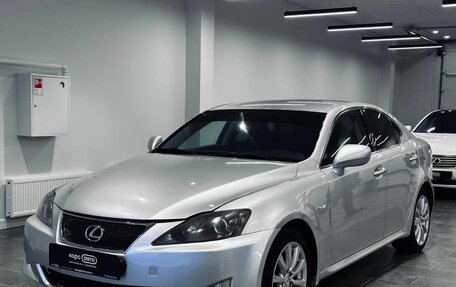 Lexus IS II рестайлинг 2, 2006 год, 900 000 рублей, 1 фотография