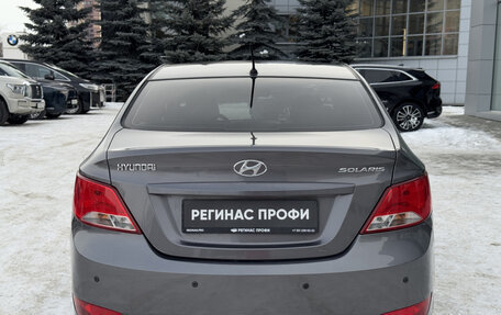 Hyundai Solaris II рестайлинг, 2015 год, 1 070 000 рублей, 5 фотография