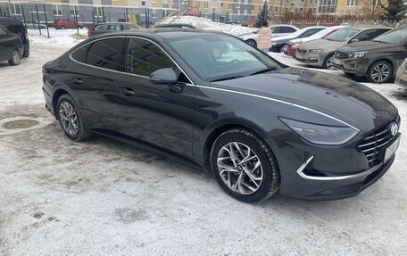 Hyundai Sonata VIII, 2021 год, 2 400 000 рублей, 3 фотография