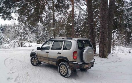 Chevrolet Niva I рестайлинг, 2003 год, 320 000 рублей, 3 фотография