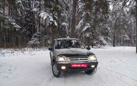 Chevrolet Niva I рестайлинг, 2003 год, 320 000 рублей, 4 фотография