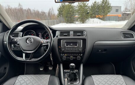 Volkswagen Jetta VI, 2016 год, 1 890 000 рублей, 9 фотография