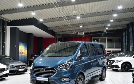 Ford Tourneo Custom I рестайлинг, 2021 год, 4 600 000 рублей, 2 фотография