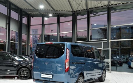 Ford Tourneo Custom I рестайлинг, 2021 год, 4 600 000 рублей, 5 фотография