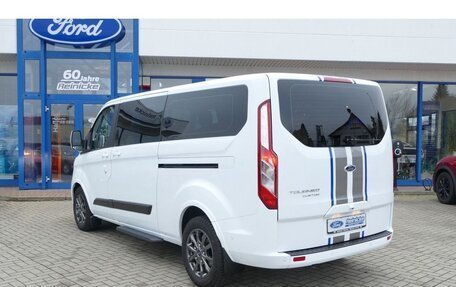 Ford Tourneo Custom I рестайлинг, 2023 год, 5 620 000 рублей, 4 фотография