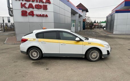 Chevrolet Cruze II, 2013 год, 800 000 рублей, 4 фотография