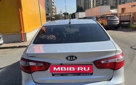 KIA Rio III рестайлинг, 2013 год, 860 000 рублей, 3 фотография