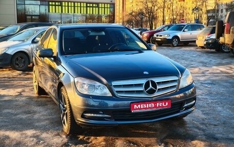 Mercedes-Benz C-Класс, 2010 год, 1 350 000 рублей, 1 фотография