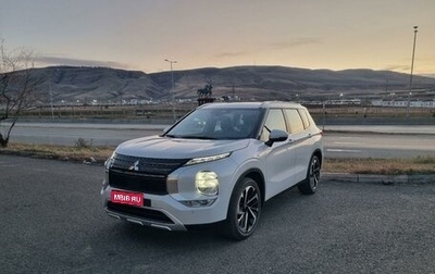 Mitsubishi Outlander, 2024 год, 5 000 000 рублей, 1 фотография