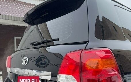 Toyota Land Cruiser 200, 2012 год, 3 900 000 рублей, 5 фотография