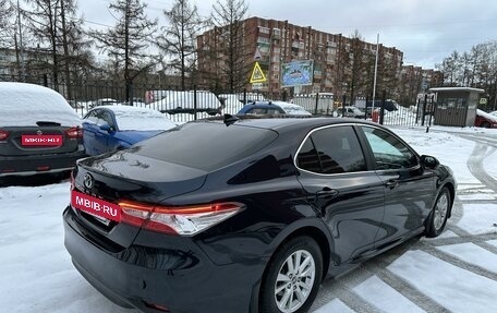 Toyota Camry, 2018 год, 2 580 000 рублей, 6 фотография