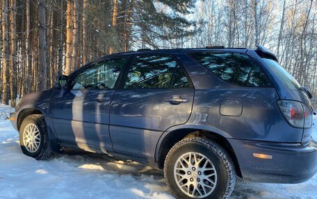 Lexus RX IV рестайлинг, 1999 год, 999 000 рублей, 23 фотография