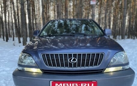 Lexus RX IV рестайлинг, 1999 год, 999 000 рублей, 7 фотография