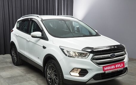 Ford Kuga III, 2018 год, 1 977 000 рублей, 3 фотография