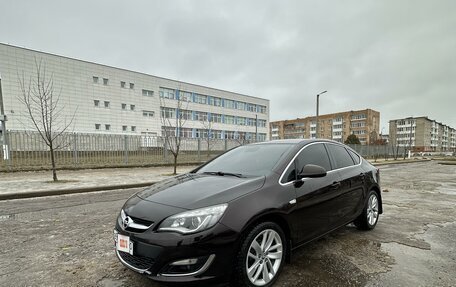 Opel Astra J, 2014 год, 980 000 рублей, 21 фотография