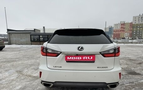 Lexus RX IV рестайлинг, 2016 год, 3 850 000 рублей, 3 фотография