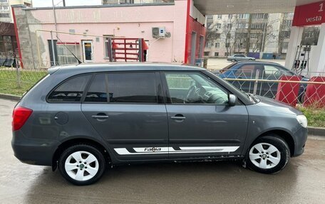 Skoda Fabia II, 2008 год, 450 000 рублей, 4 фотография